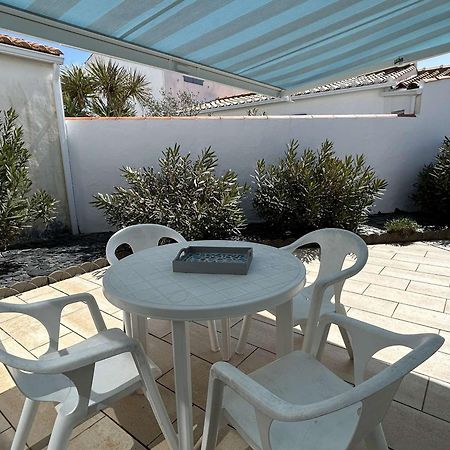 Studio Mezzanine A 200M Du Port Et De La Plage, Cour Privative, Parfait Pour 3 Personnes - Fr-1-224B-564 نوارموتيير أون ليل المظهر الخارجي الصورة